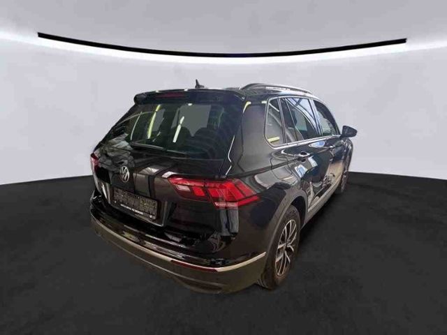 Tiguan 2.0 TSI DSG 4Motion LED+STDHZ.+RFK+NAVI.+