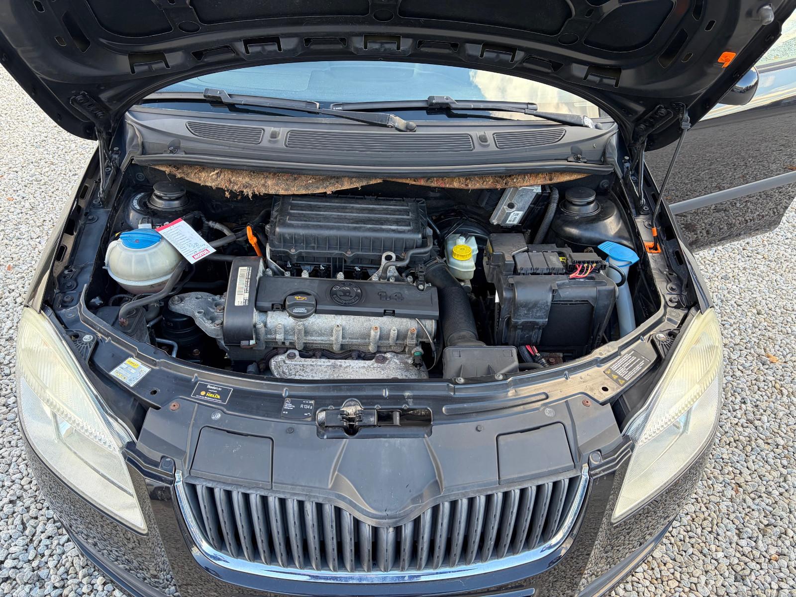 Skoda Roomster 2009 — photo 15