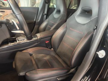 Mercedes CLA 200 - 12