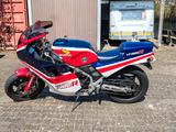 Honda VF1000R - HONDA VF 1000