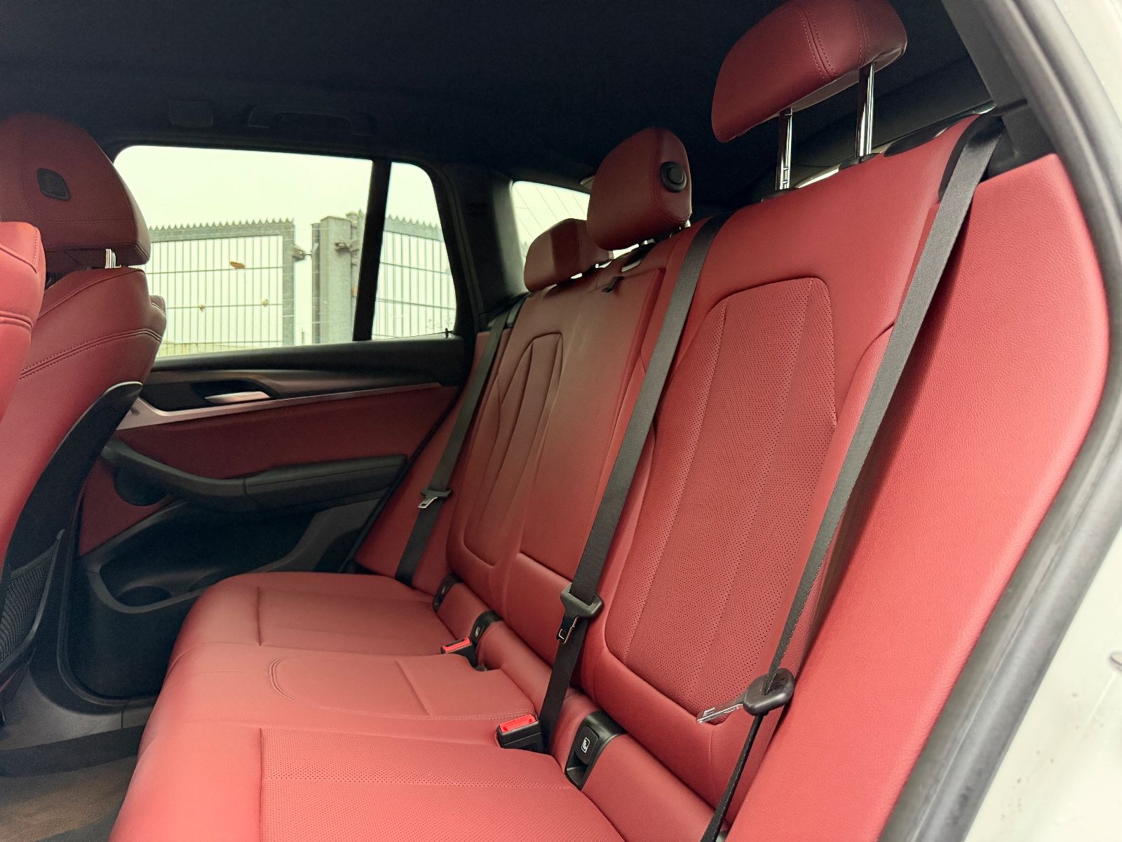 Fahrzeugabbildung BMW X3 xDrive 20i M Sport*LED*ROT*KAMERA*NAVI*SPORT