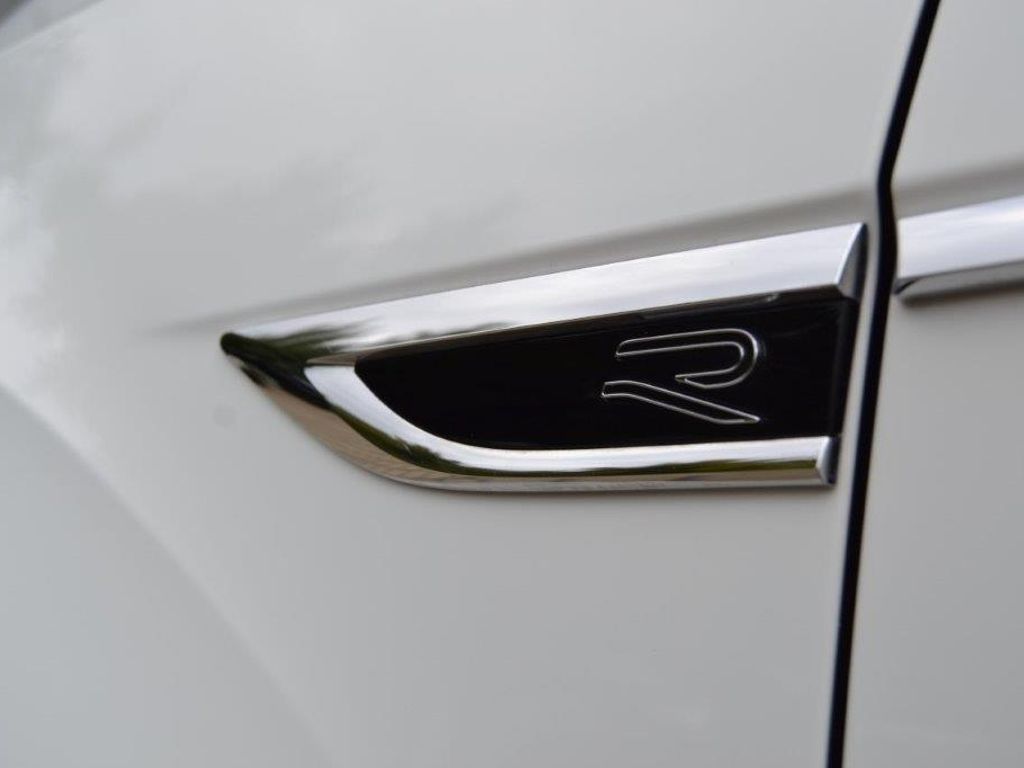 T-Roc 1.5 TSI DSG R-Line BLACK-STYLE/AHK/NW-AG/1
