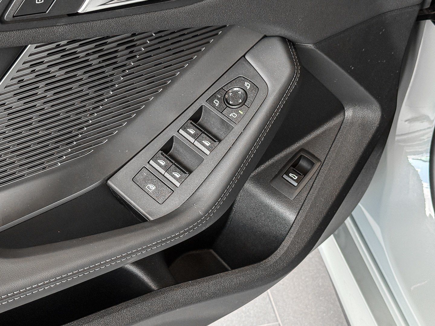BMW 120 - Bild 18