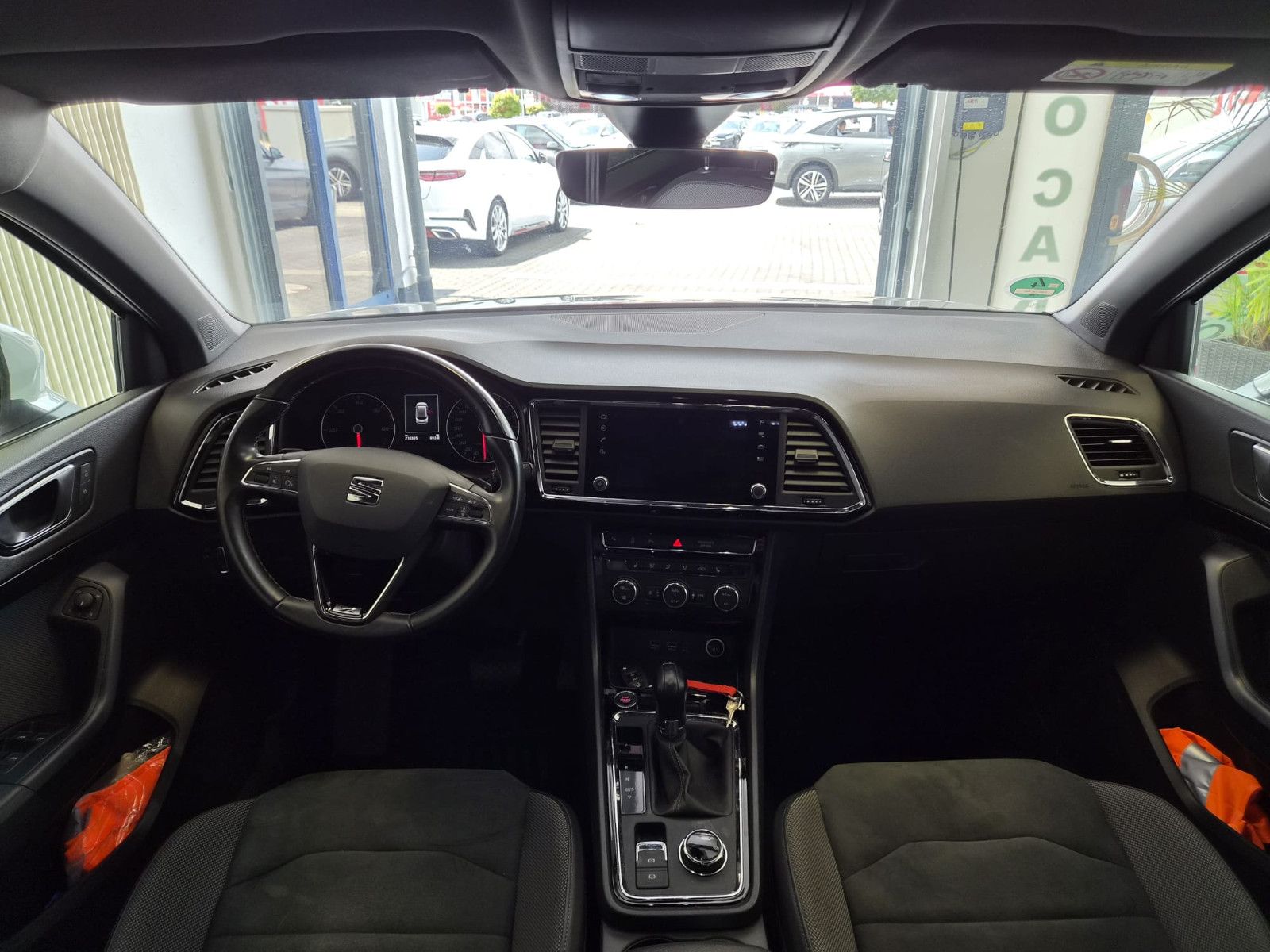 Fahrzeugabbildung SEAT Ateca Xcellence / 1. H./ Navi/Kamera / AHK