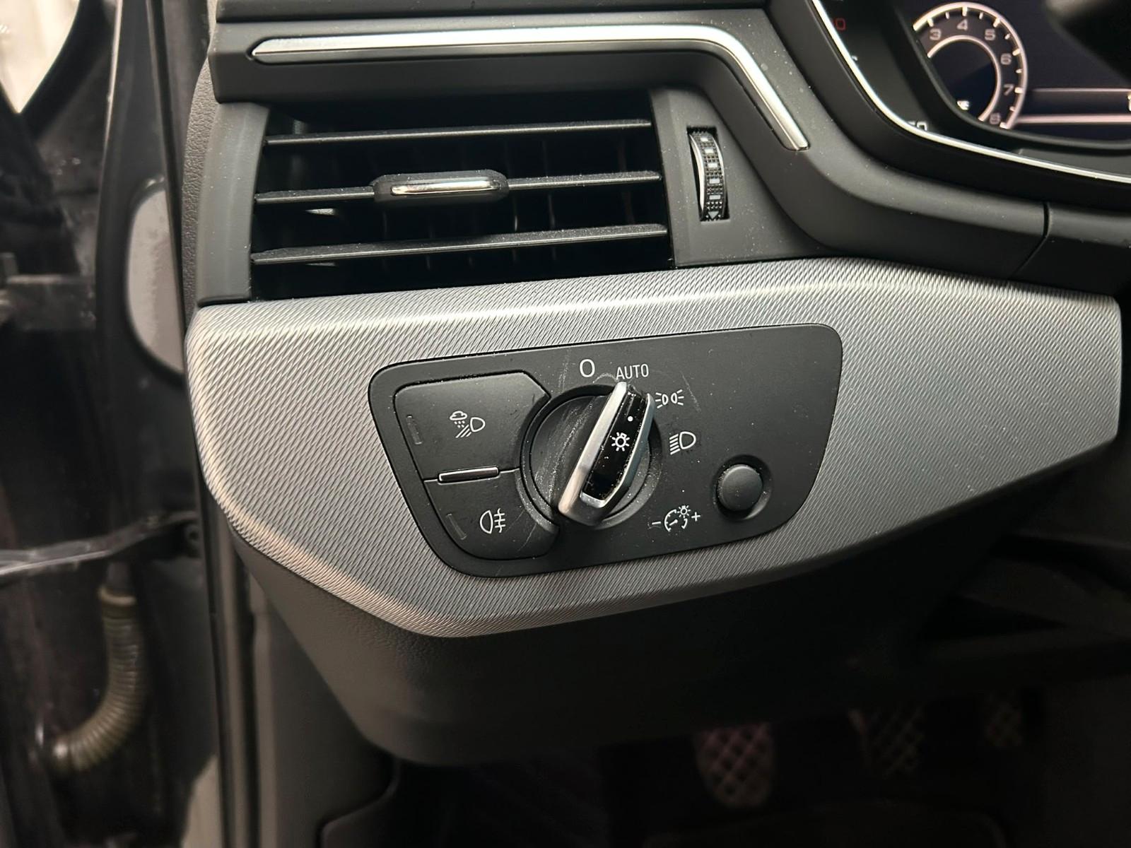 Audi A4 Avant sport virtual Cockpit Alcantara Navi