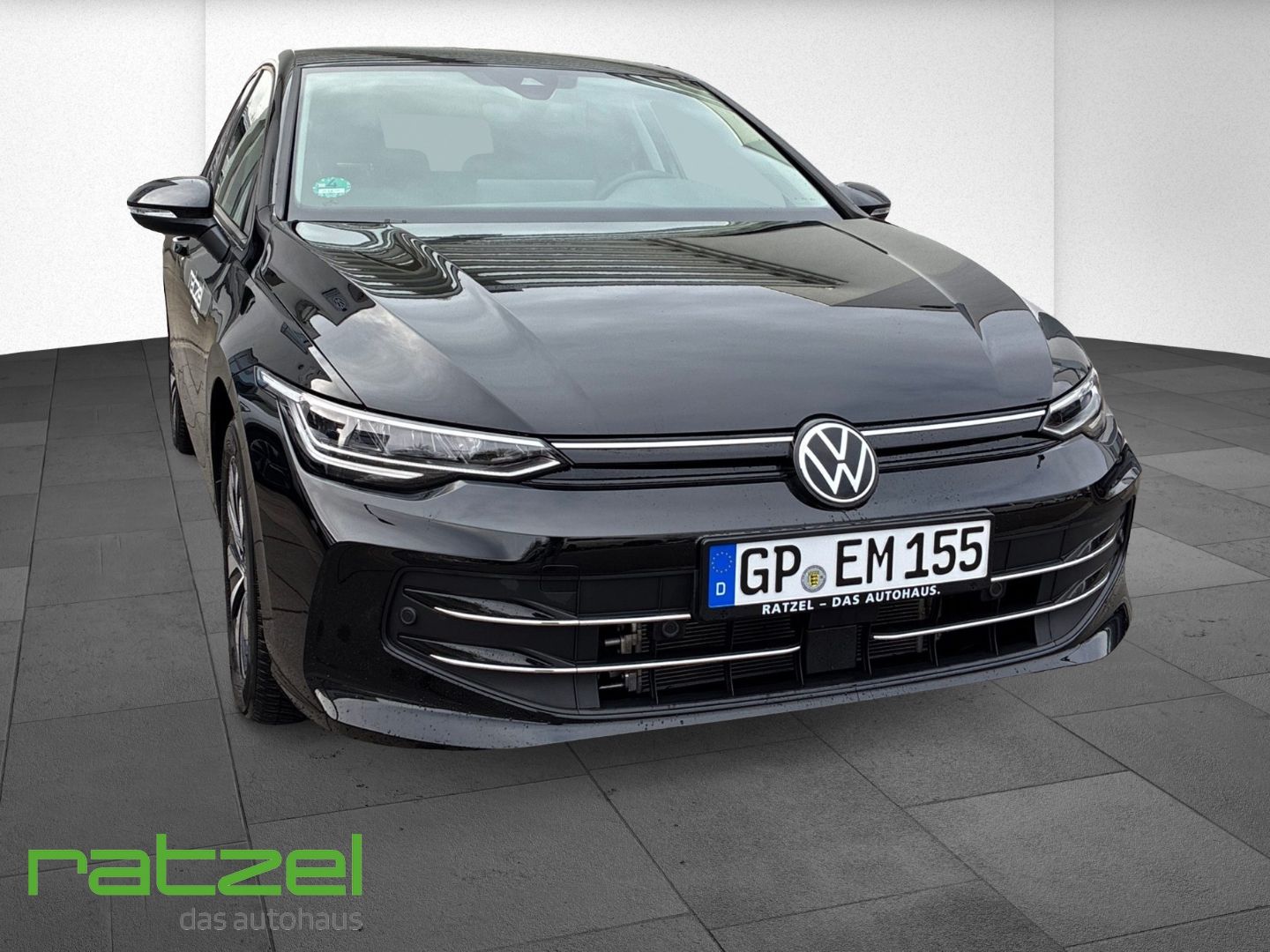 Fahrzeugabbildung Volkswagen Golf VIII Goal Life 1.5 l eTSI DSG AHK-el. klapp