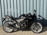 Honda CBR 250 RA MC41 | wenig km. | Scheckheft | Black - HONDA CB 250