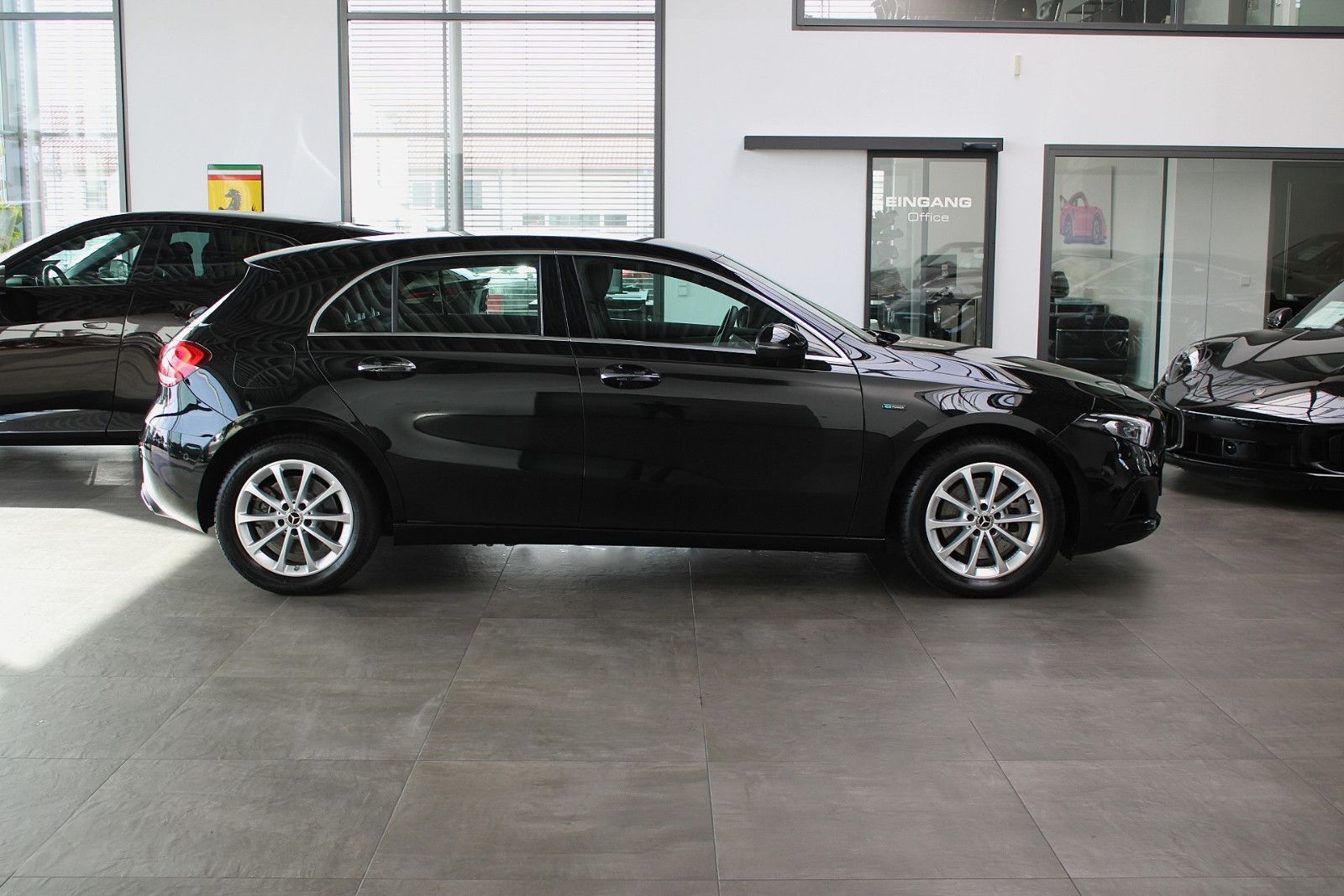 Mercedes-Benz A 250e PROGRESSIVE MBUX NAVI KAMERA LEDER foto 12