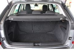 Fahrzeugabbildung Skoda Kamiq Selection,DSG,Sitzheizung,Alu,Kamera,Top