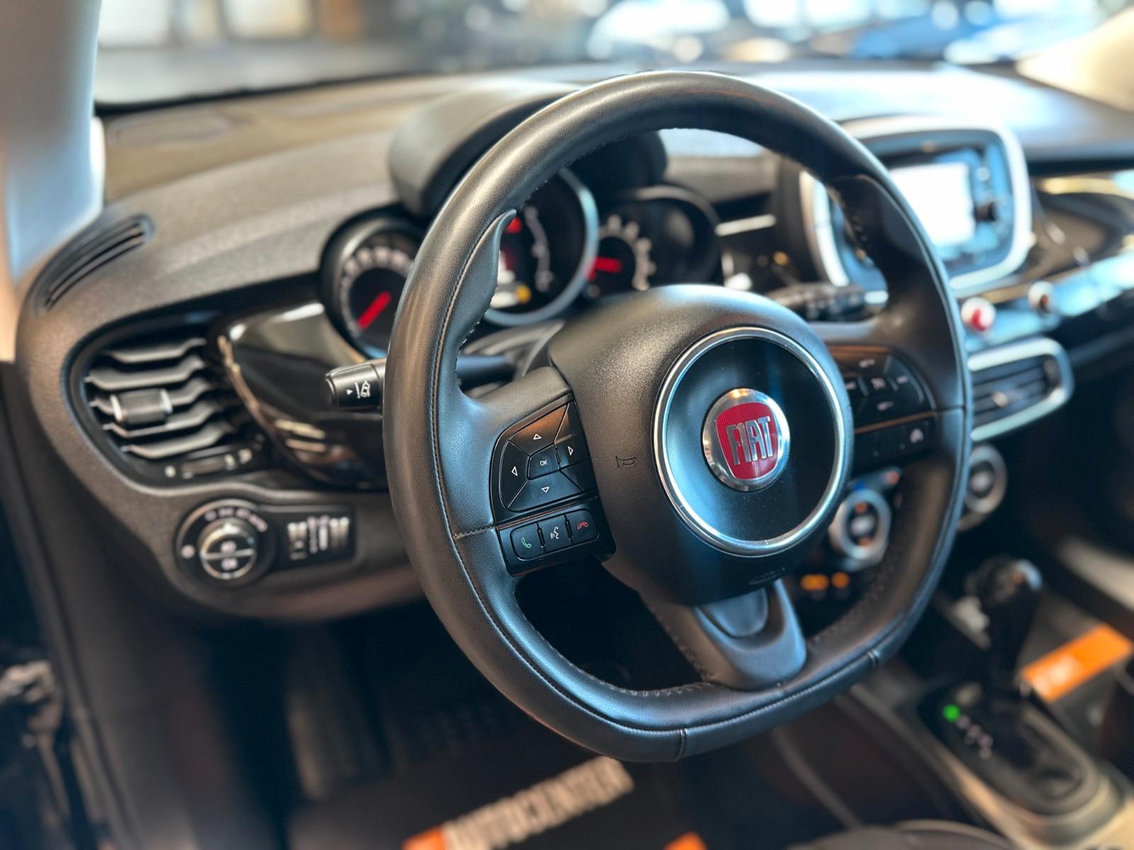 Fiat 500X Lounge *Xenon*Keyless*Navi*Sitzh*