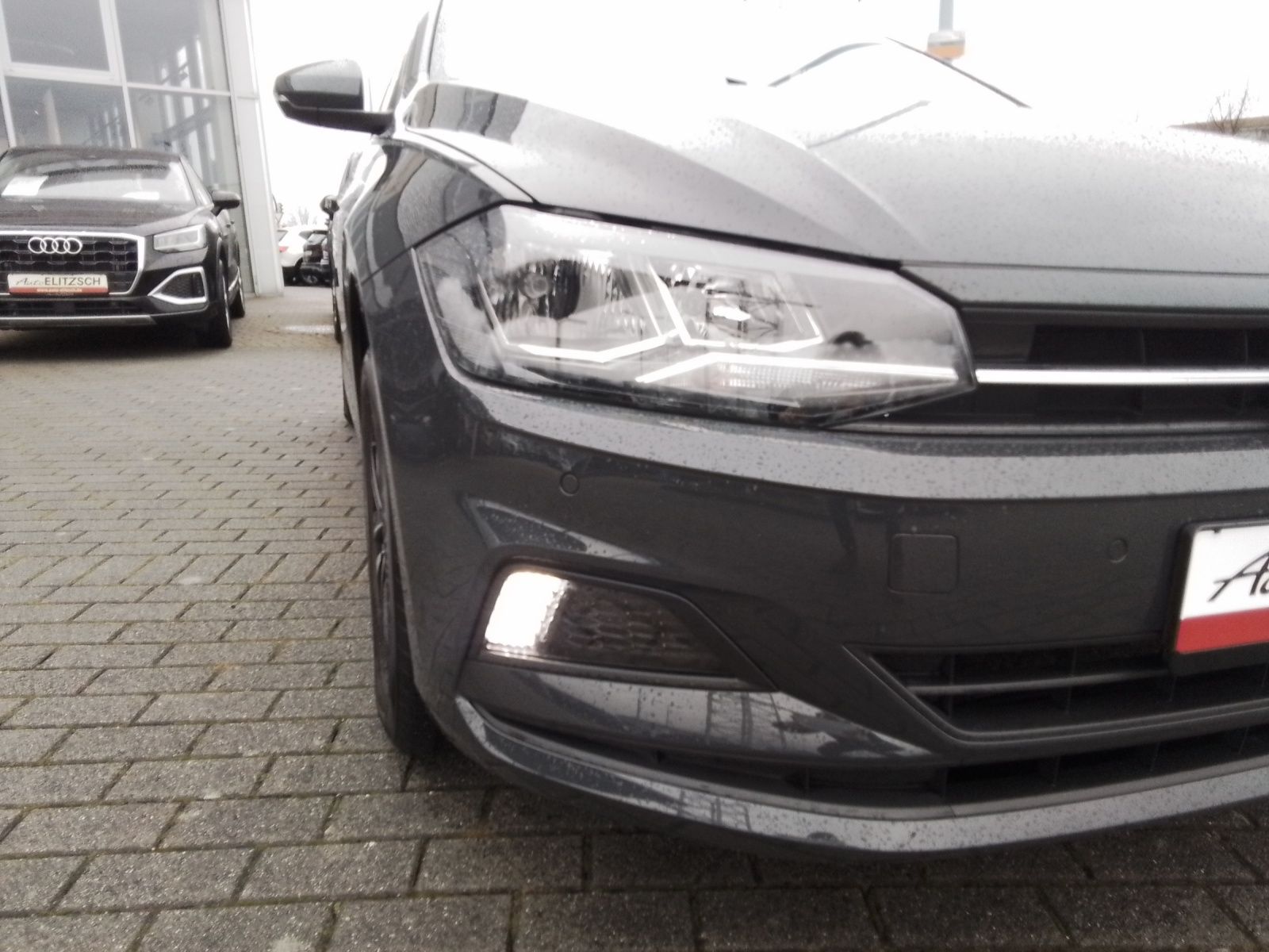 Fahrzeugabbildung Volkswagen Polo TSI United CLIMA PDC SHZ LM