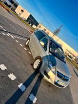 Opel Zafira 1.8 Automatik - Opel Zafira in Hamburg