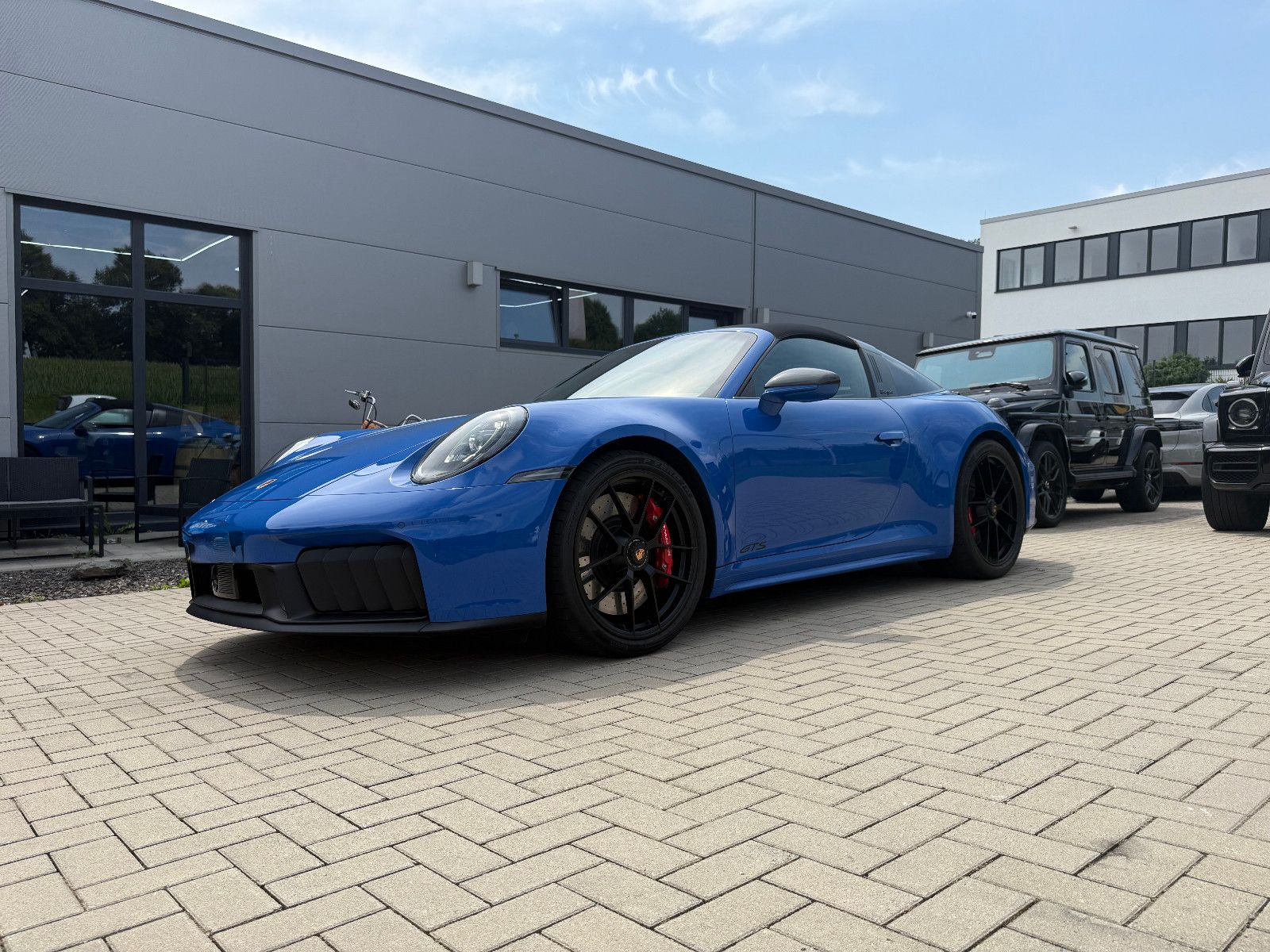 Fahrzeugabbildung Porsche 992.2/911 Targa 4 GTS-18Wege-Lift-BOSE-Steuer!
