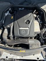 Mercedes-Benz E 300 Autom. -AMG Line - Mercedes-Benz E 300: Coupé