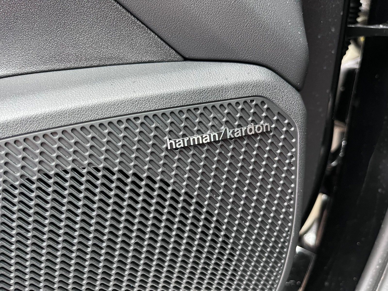 Fahrzeugabbildung Kia K4 Sportswagon 1.6 GT-Line Leder 360'Kamera uvm.