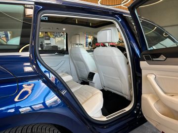 Volkswagen Highline  *4Motion*Pano*Led*Kamera*Massage*