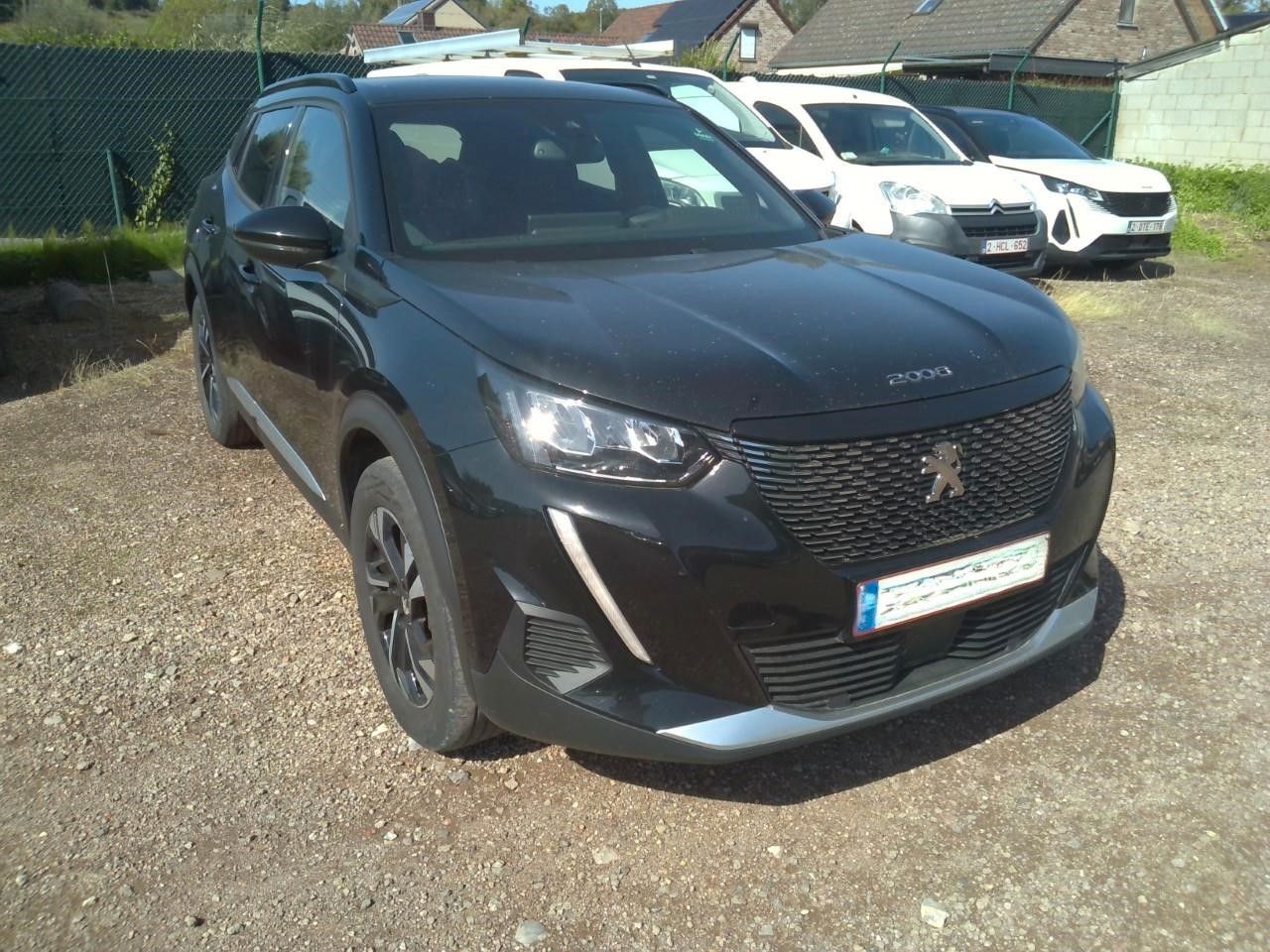 Peugeot 2008 ALLURE PACK 15 BHDi 130 EAT8 KAM*NAV*17 imagem 3