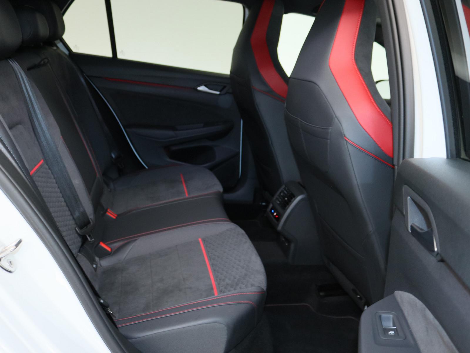 Volkswagen Golf VIII 2.0 TSI GTI Clubsport LED NAVI SHZ PDC, миниатюра 8