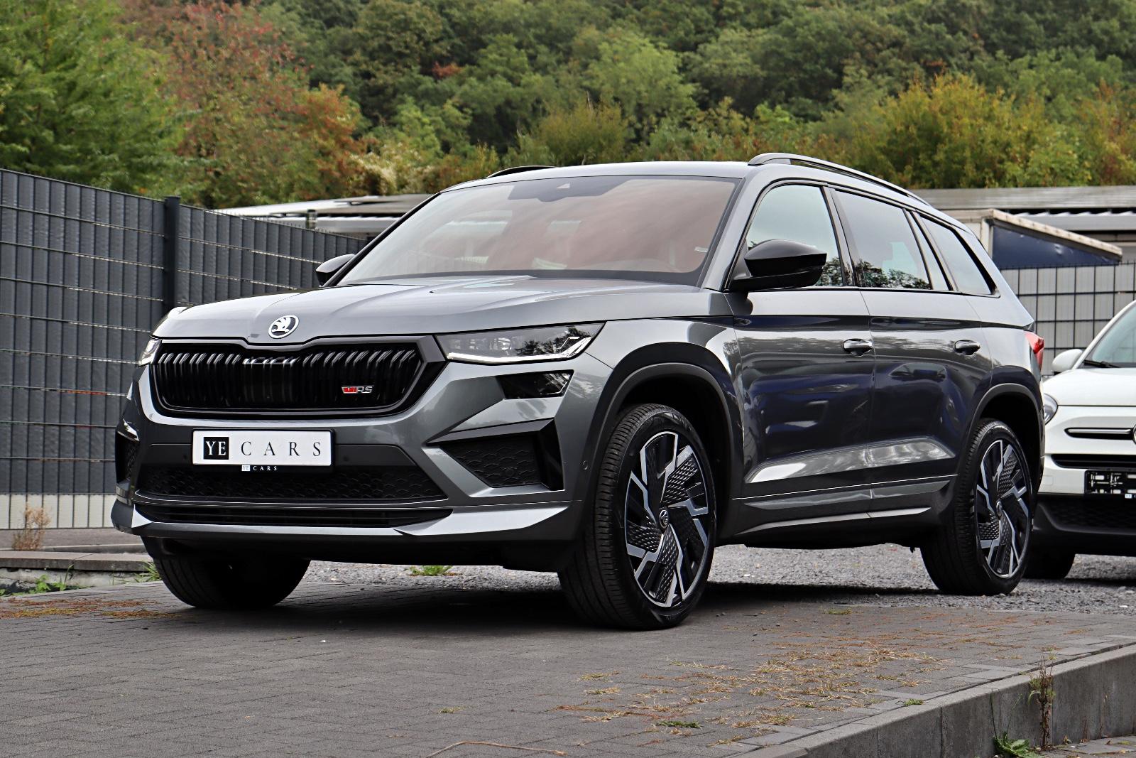 Skoda Kodiaq RS 4x4 *7-SITZ*STANDH.*AHK*360°*ACC*PANO*