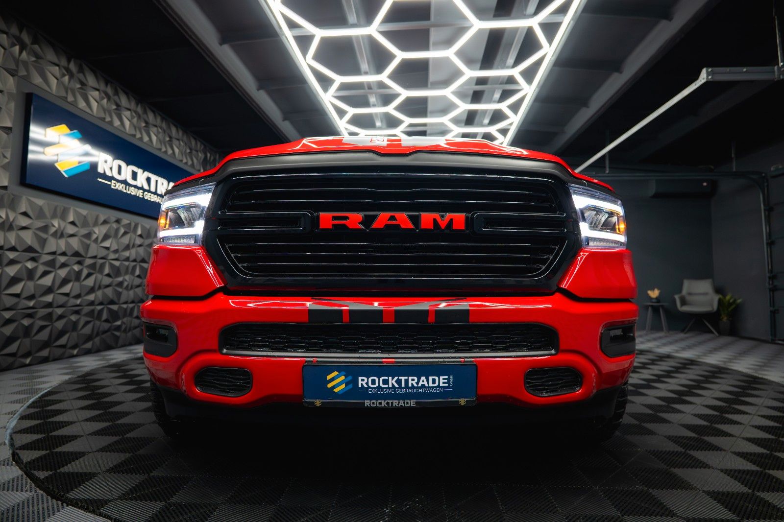 Fahrzeugabbildung Dodge RAM 5.7 V8 HEMI 4x4 RED DEVIL Offroad LONGBED