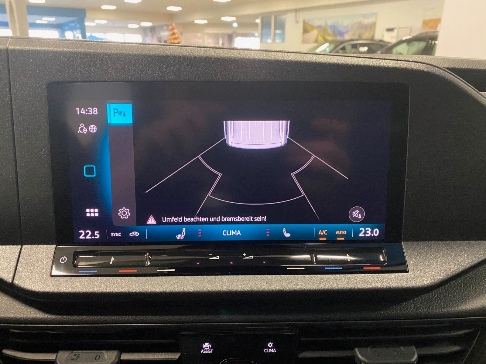 Fahrzeugabbildung Volkswagen Caddy 1.5 TSI Caddy+ACC+AHK+2x Schiebetür+1xHeck