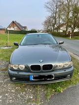 BMW 525i A touring - - BMW 525 aus 2003: Kombi
