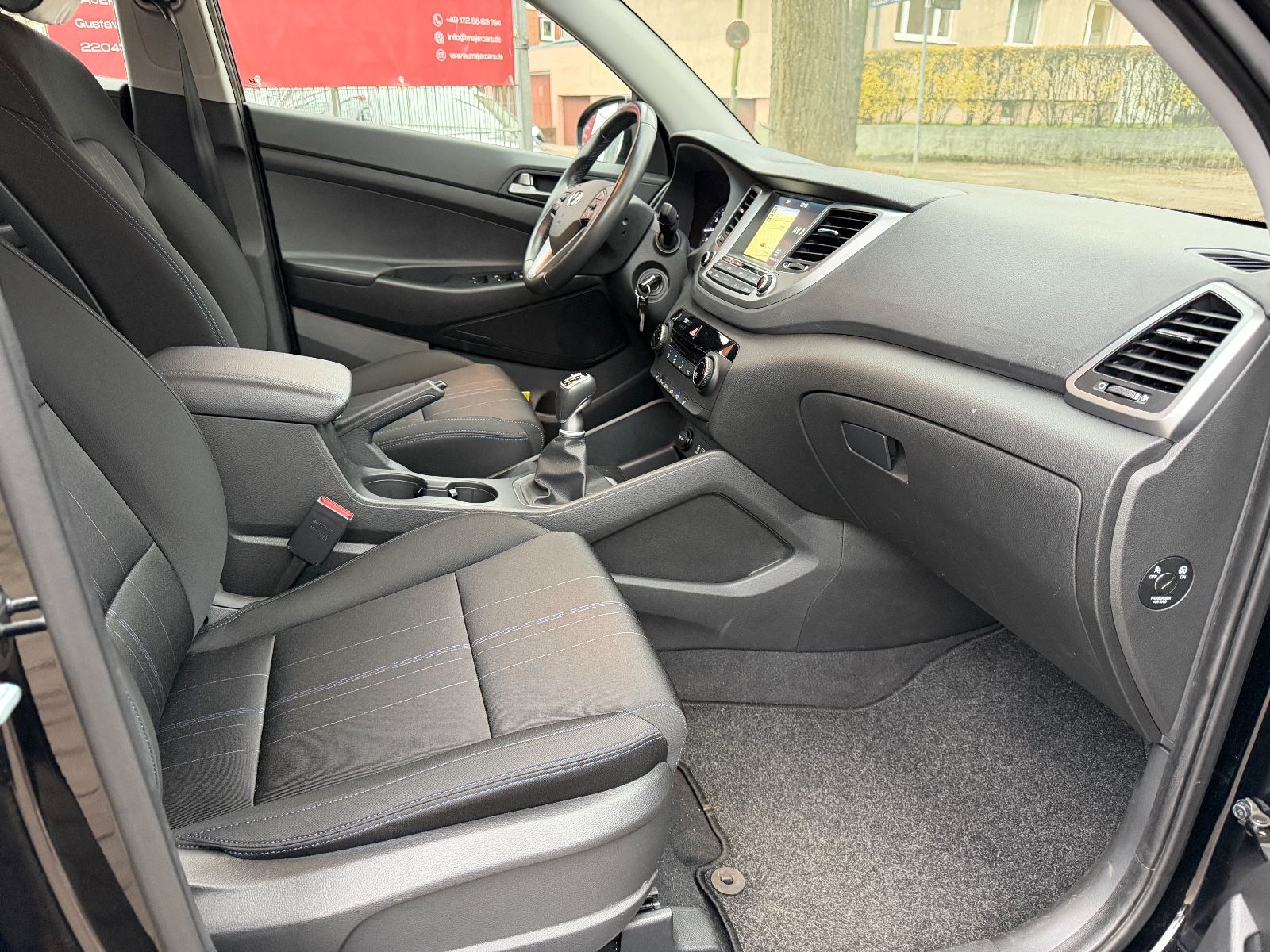 Fahrzeugabbildung Hyundai Tucson 1.6 GDI*KAMERA*NAVI*PDC*SITZHEIZ*PDC*ALU