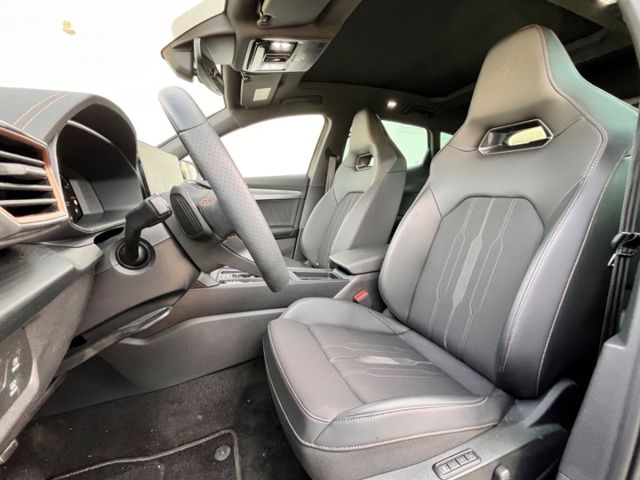Formentor VZ 1.4 e-Hybrid DSG Navi Pano AHK LED