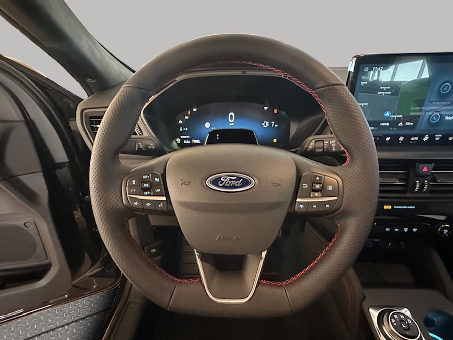 Fahrzeugabbildung Ford Kuga ST-Line Hybrid FHEV Winter-Paket LED Navi