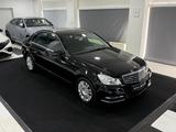 Mercedes-Benz C 200 CGI 7G BLUEEFFICIENCY ELEGANCE*2.HAND* - schwarze Mercedes-Benz C 200