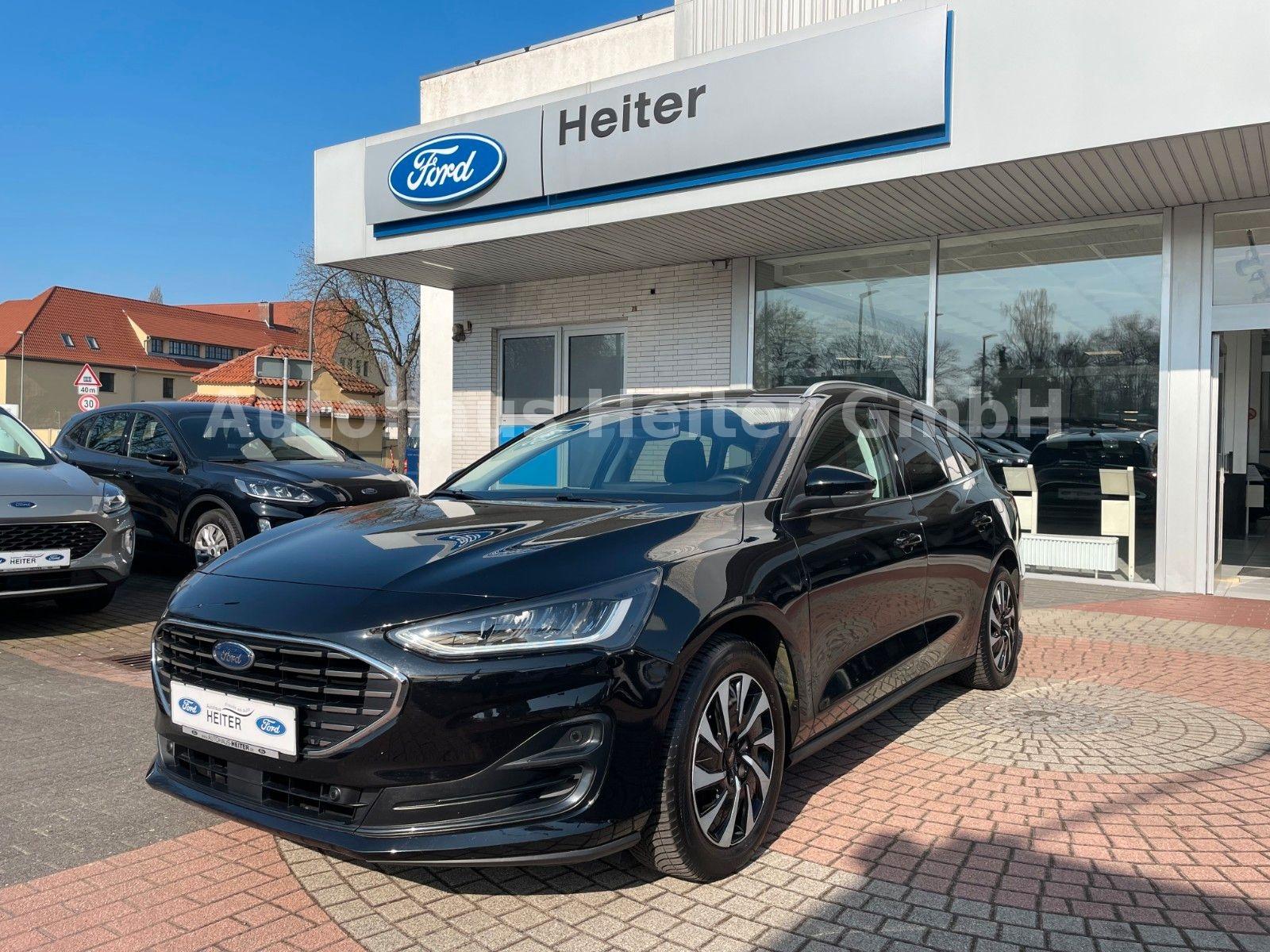 Ford Focus Turnier Titanium / SYNC 4 + Navi