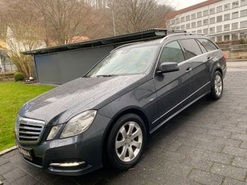 Mercedes E 300 - 6