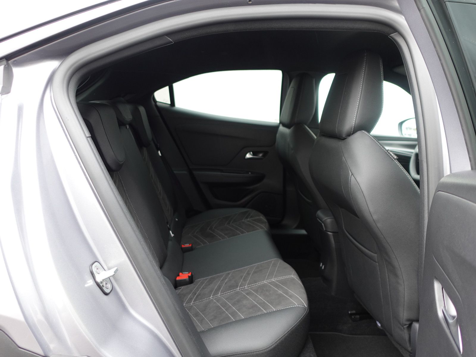 Fahrzeugabbildung Opel Mokka 1.2Turbo GS Automatik LED,Allwetter,Kamera