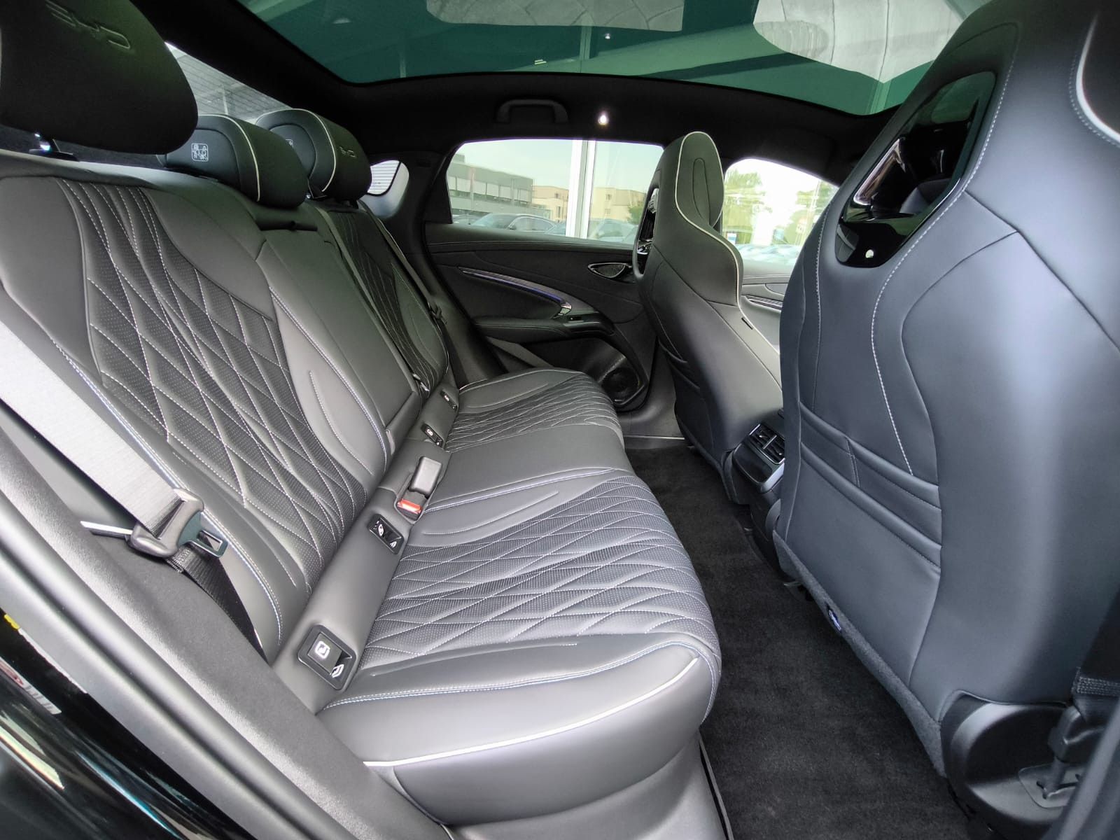 Fahrzeugabbildung BYD Seal Design WERKSGAR+PANO+NAVI+LED+SHZ+ACC+360°+