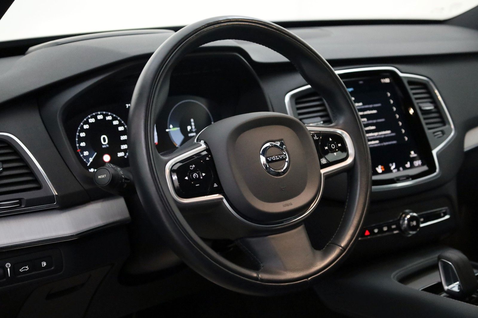 Fahrzeugabbildung Volvo XC90 T8 Inscription Expr.,Navi,360Kam,HUD,7Sitze