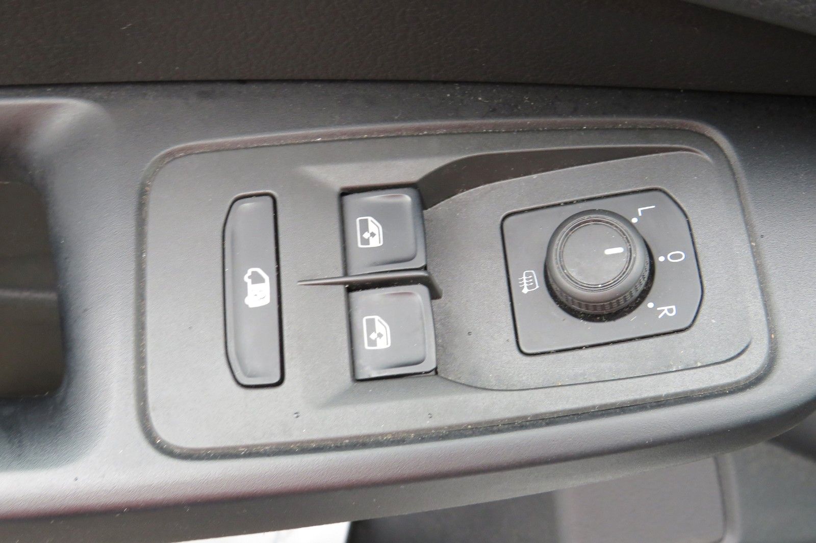 Fahrzeugabbildung Volkswagen Caddy Cargo Maxi TDI FLÜGEL SITZH. TELVOR PDC 1H