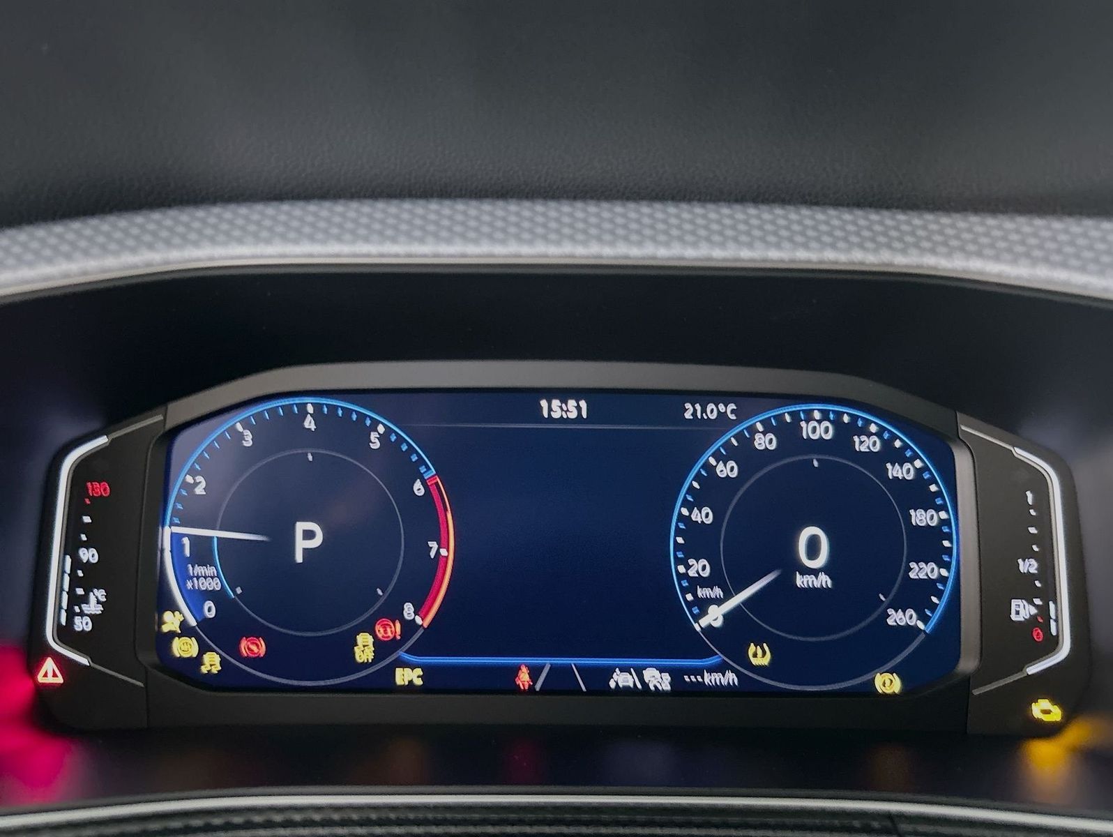 Volkswagen T-Cross - Bild 8
