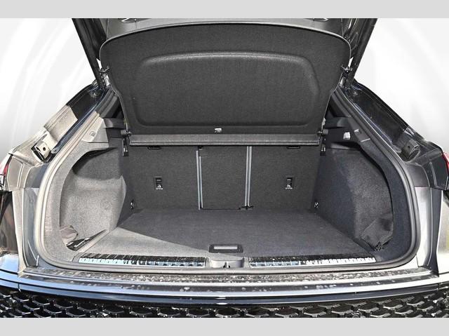 Audi Q3 SUV TFSI tronic S line Matrix Pano DCC AHK So