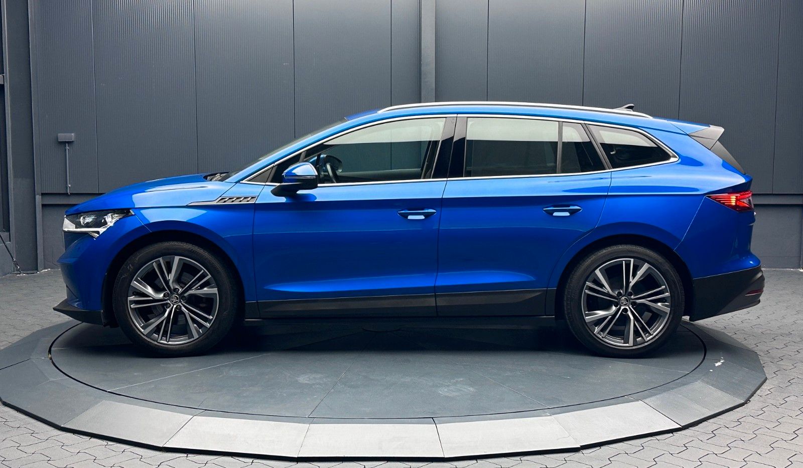 Skoda Enyaq 80 ecoSuite *20Zoll*LEDER/Braun*KAMERA* imagem 2