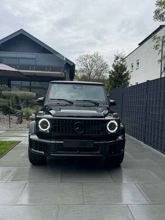 Mercedes-Benz MANUFAKTUR/CARBON/NIGHT/360°/BUR/KEYLESS