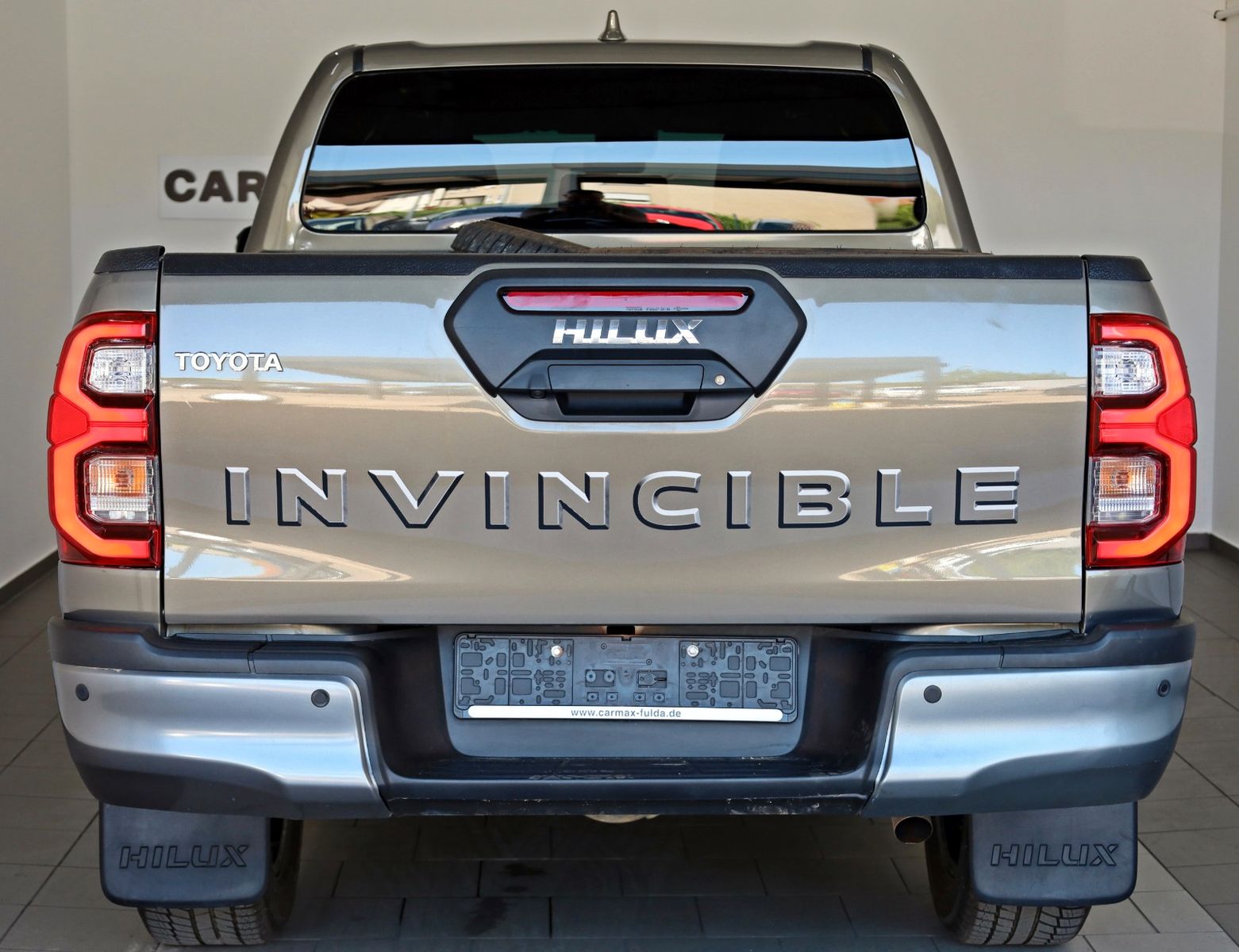 Fahrzeugabbildung Toyota Hilux 2.8 D-4D Invincible,DOKA,ACC,WERKSGARANTIE