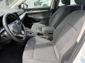 Volkswagen Golf VIII Variant Life+Virt.Cock+SHZ+Navi+LED+Ga