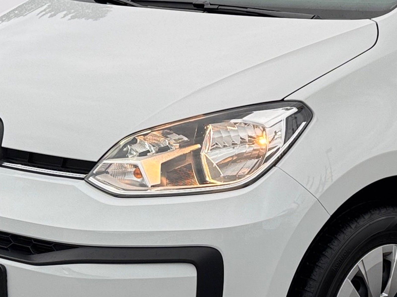 Fahrzeugabbildung Volkswagen up! Basis