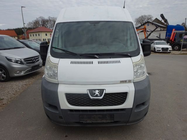 Peugeot Boxer HDi /9. Sitzer/ Standheizung