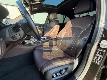 BMW 740 - 5