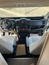 Eura Mobil Activa One 650 HS  - Eura Mobil 65