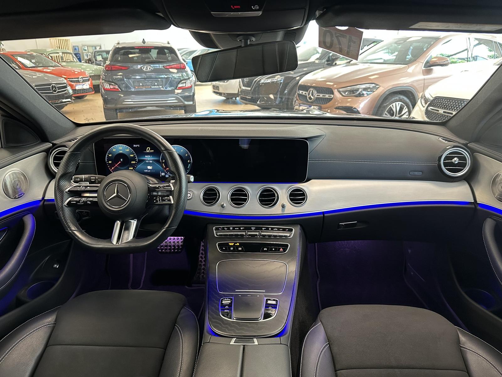 Mercedes-Benz E 300 de*4Matic*AMG+Night p.*ACC*360*Burmester