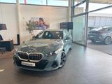 BMW 520d xDrive Touring M Sportpaket Klimaaut. AHK - BMW 520: Kombi, 520d