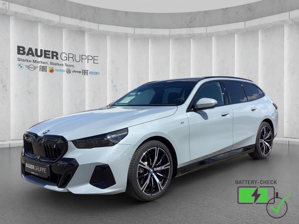 BMW i5 40 eDrive M Sport Touring e Park-Assistent Sp