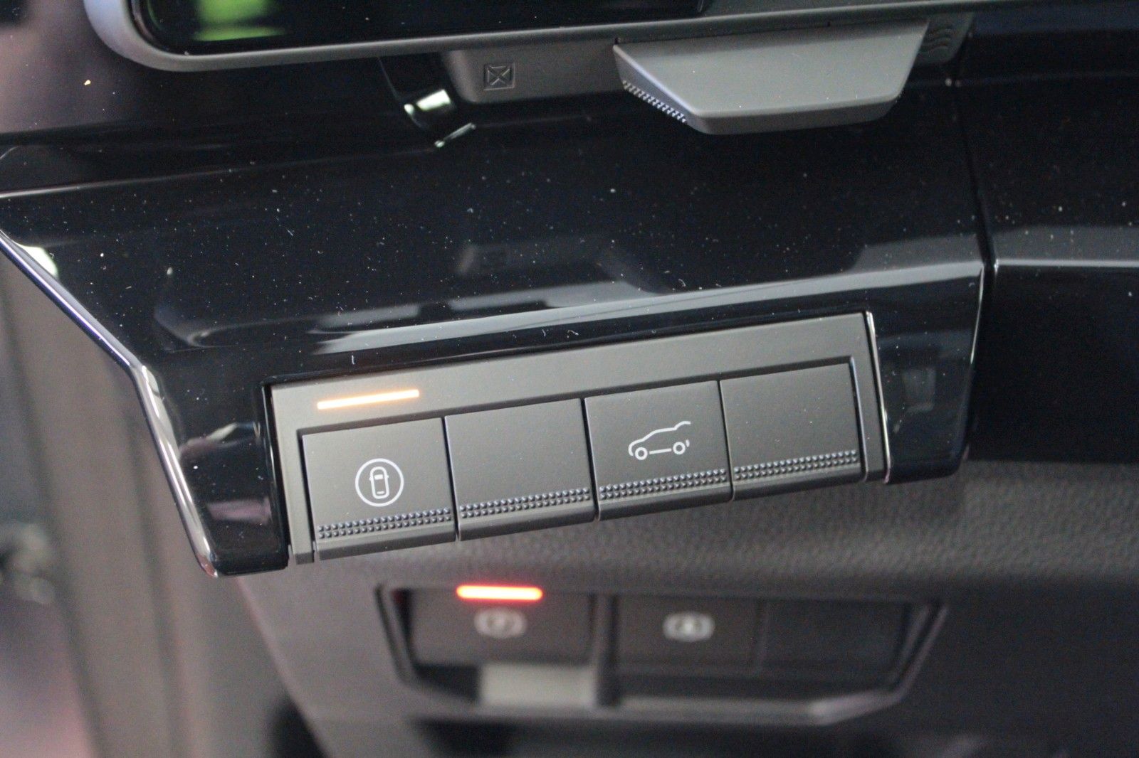 Fahrzeugabbildung Renault Espace E-Tech Full Hybrid 200 Esprit Alpine 5 S.